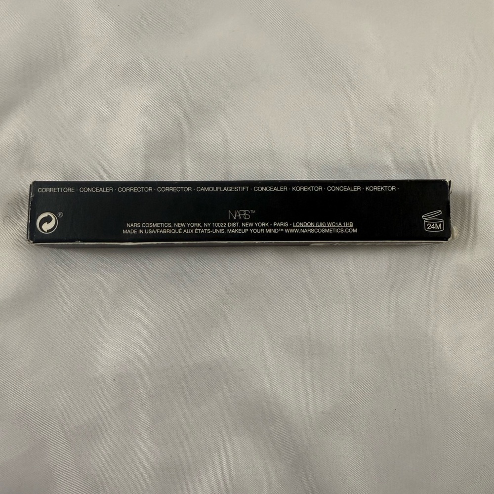 NEW NARS Radiant Creamy Concealer Medium 2 Ginger Full Size - Picture 3 of 7